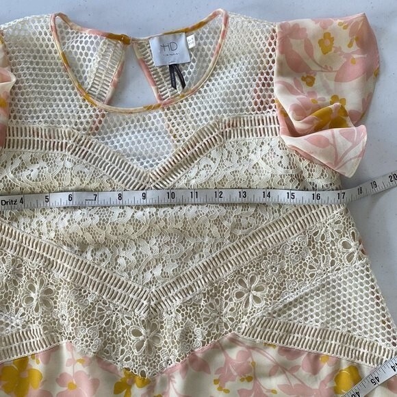 Anthropologie HD In Paris Floras Flutter Short Sleeve Top Floral Lace Key Hole - Picture 9 of 14